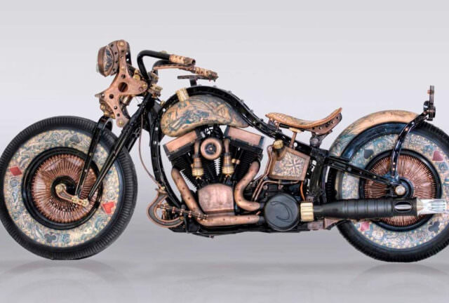 Descubre la nueva Harley-Davidson decorada con tatuajes